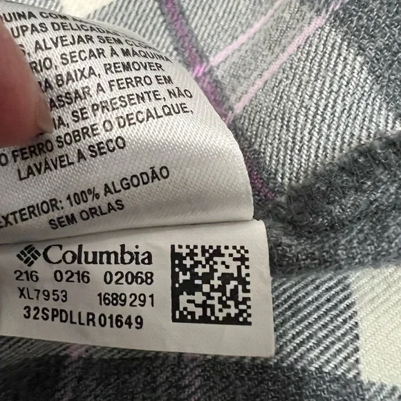 Columbia Gray, Cream & Purple Plaid Button-Up Size S Like new - Picture 9 of 9